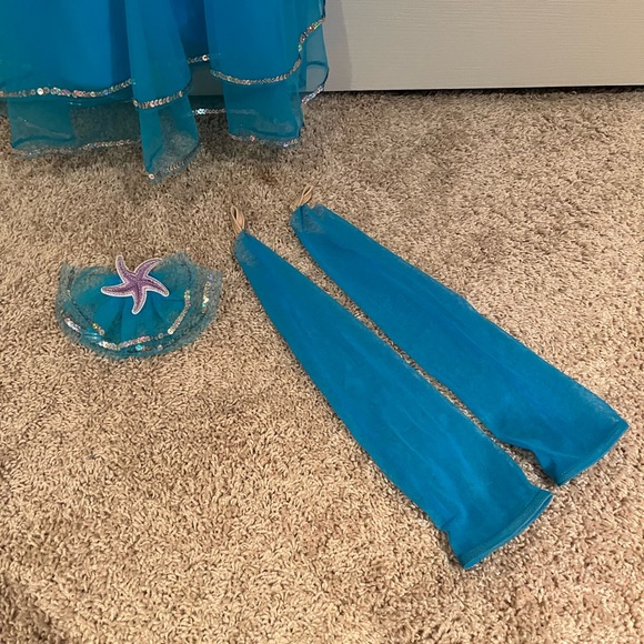 Disney Parade Little Mermaid Costume in Turquoise - Size Small Adult (SA) - Picture 5 of 5